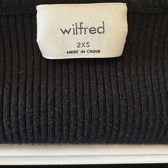 Aritzia Wilfred All Tied Up Top - Picture 4 of 5